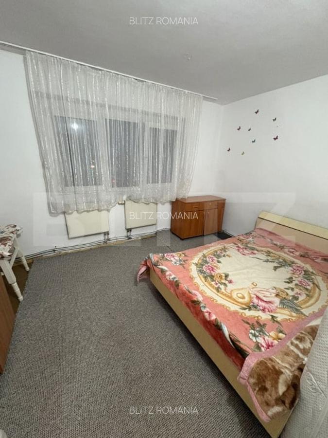 Apartament cu 2 camere, 54 mp, etaj 3, cu balcon si boxa la pod - zona HAN - 3