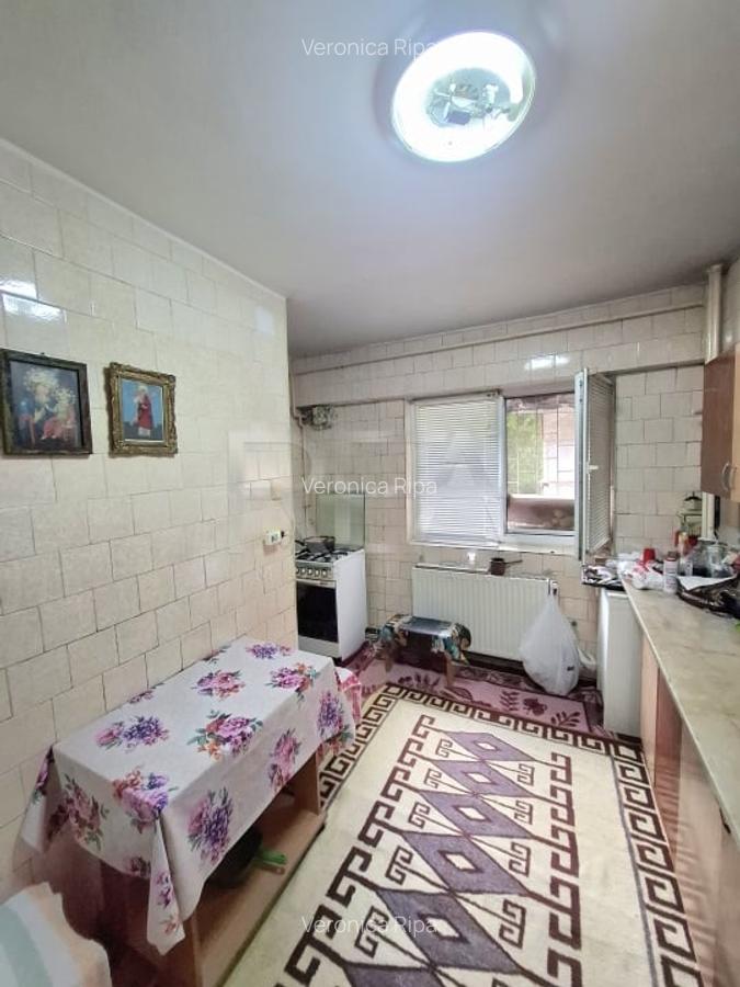 3 camere, decomandat, et 1/10, centrala-Bdul Ghencea - 8