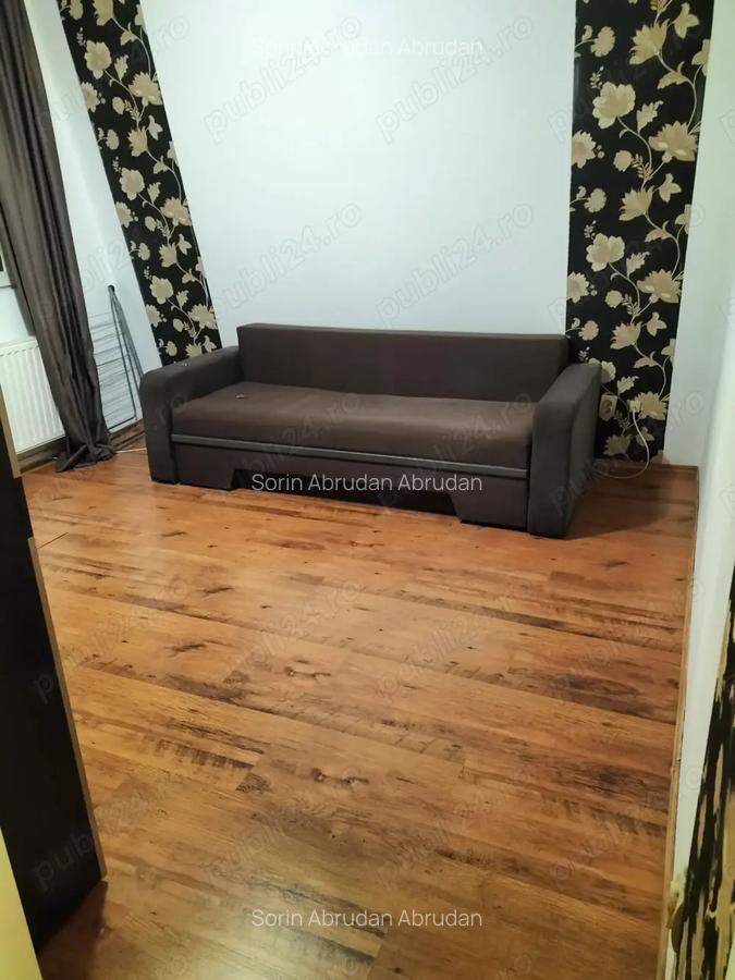 Vand apartament 1 camera,Podgoria - 1