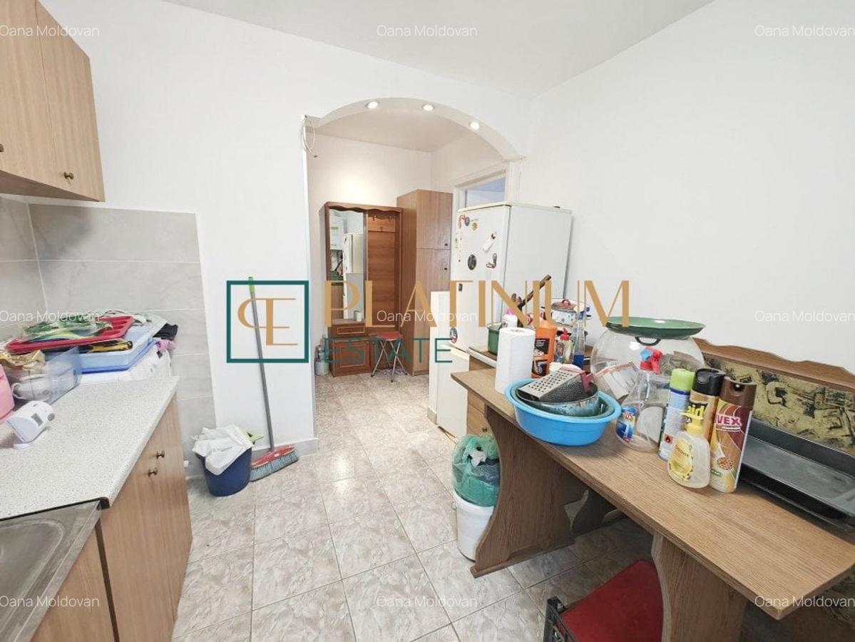 Apartament cu 3 camere semidecomandat, mobilat în Medicină - 9