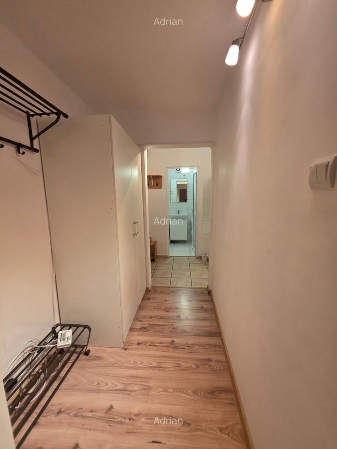 Titan, 15 minute metrou, pe Al Barajul Bistritei, bloc 4 etaje, - 11