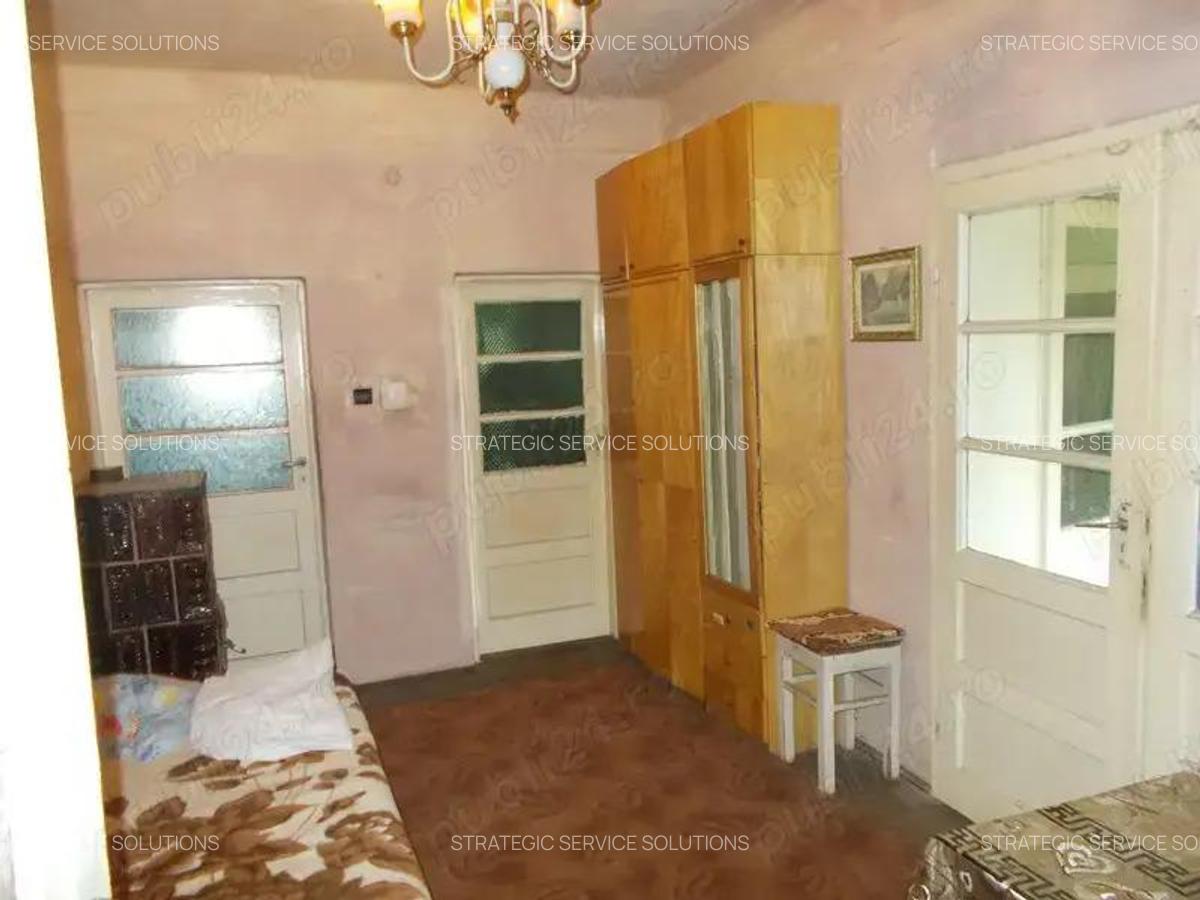 Casa veche, 2+2 camere, Timisoara, zona Calea Urseni, 1332 mp teren, 2xFS fata spate - 10