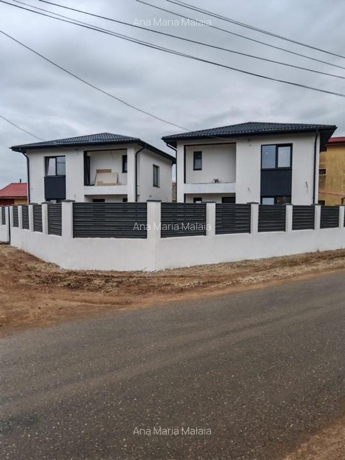 Vila individual4 camere- 330mp curte- utare imediata - 2
