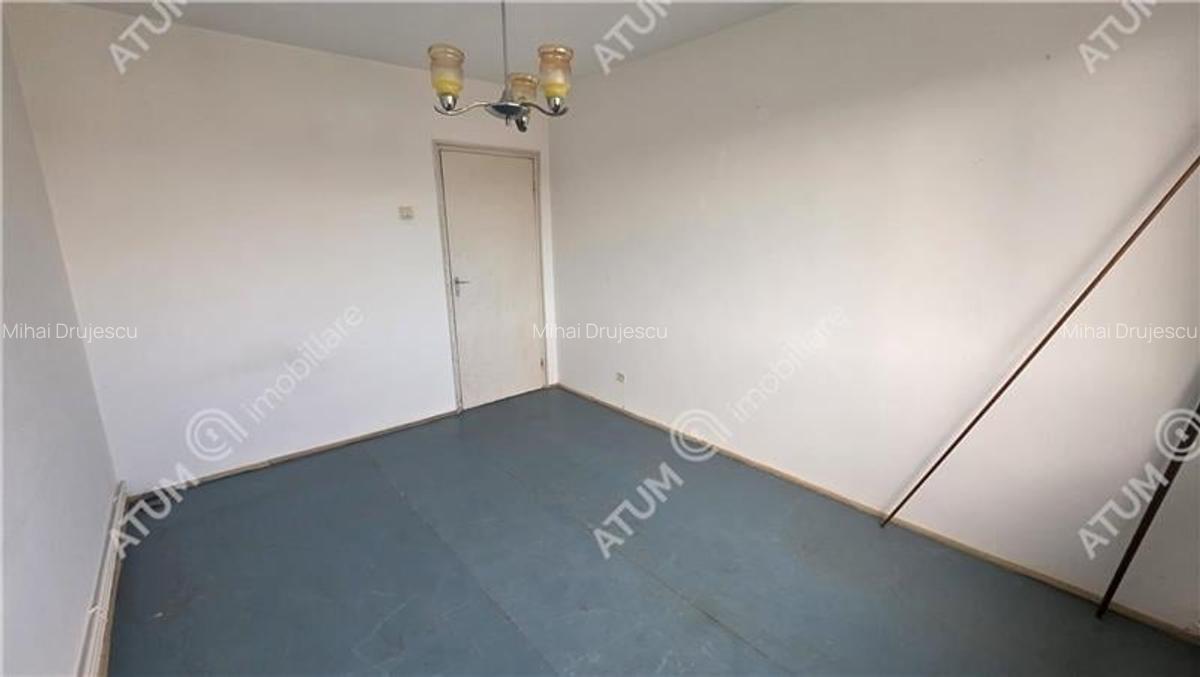 Apartament cu 3 camere decomandate si balcon in zona Rahovei in Sibiu - 13