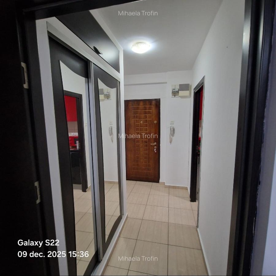 Se ofera spre inchiriere un apartament cu 2 camere, aflat intr-un bloc din zona - 8