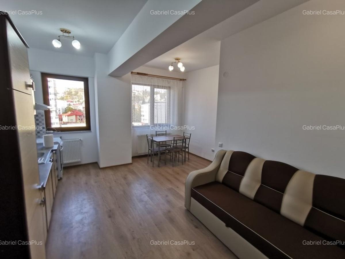 Apartament cu 3 camere semidecomandat în Păcurari - 3