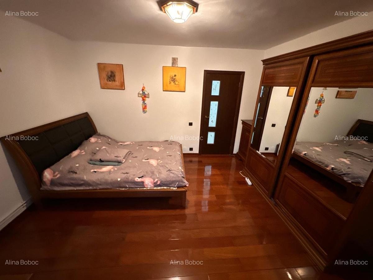 Vanzare apartament 3 camere decomandat, Mall Vitan, etaj 1/4, centrala termica - 14