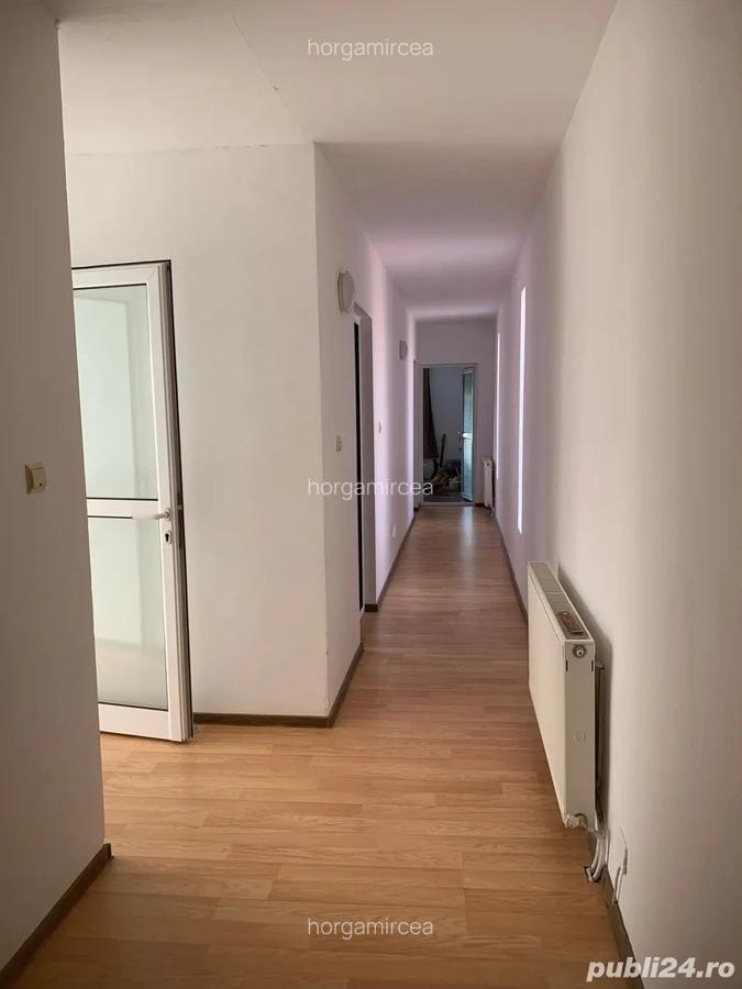 Vand casa spatioasa in Micalaca,Arad - 2