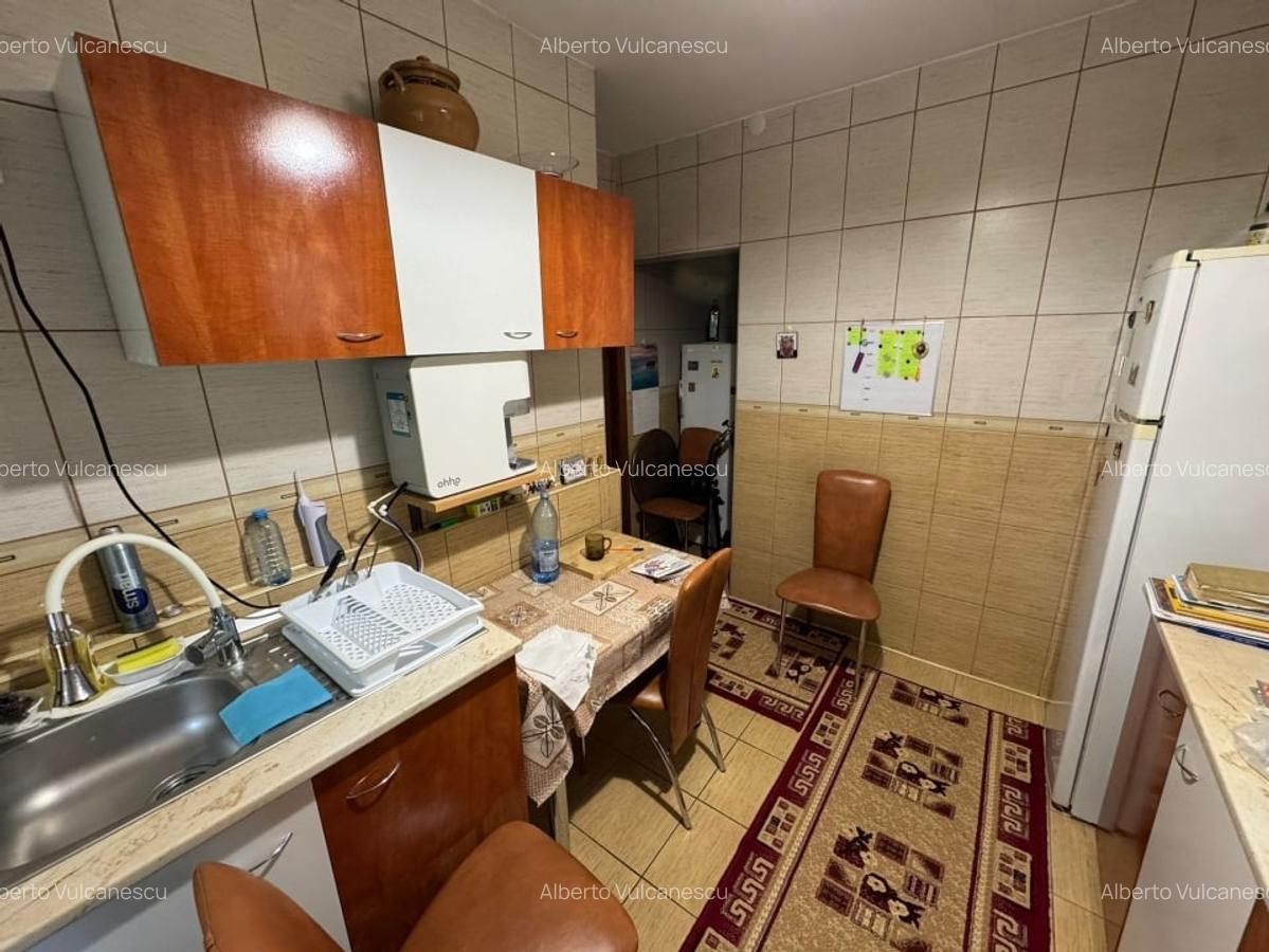 Apartament 4 camere, decomandat, 98.42mp, cartier 1 Mai, zona Insula - 11