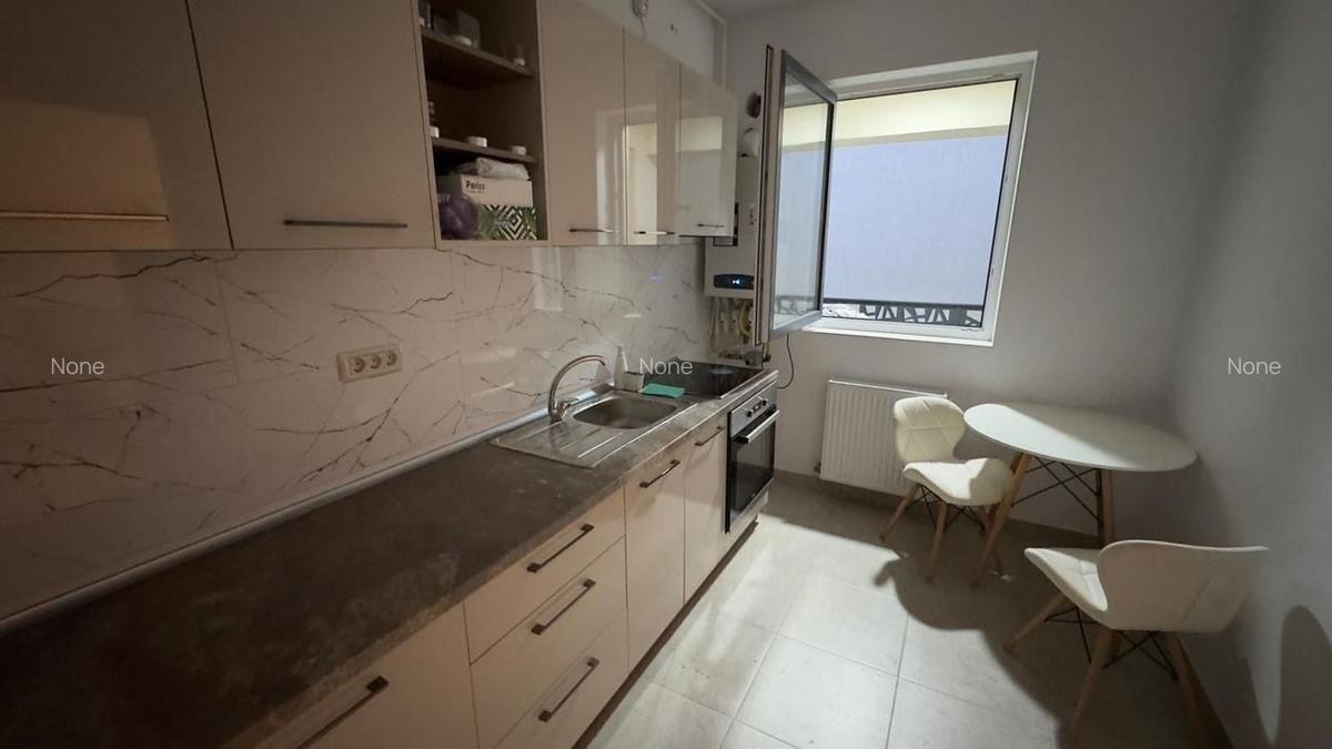 GARSONIERA  MOBILATA, BUCATARIE INCHISA, PARCARE INCLUSA, COMISION 0% - 1