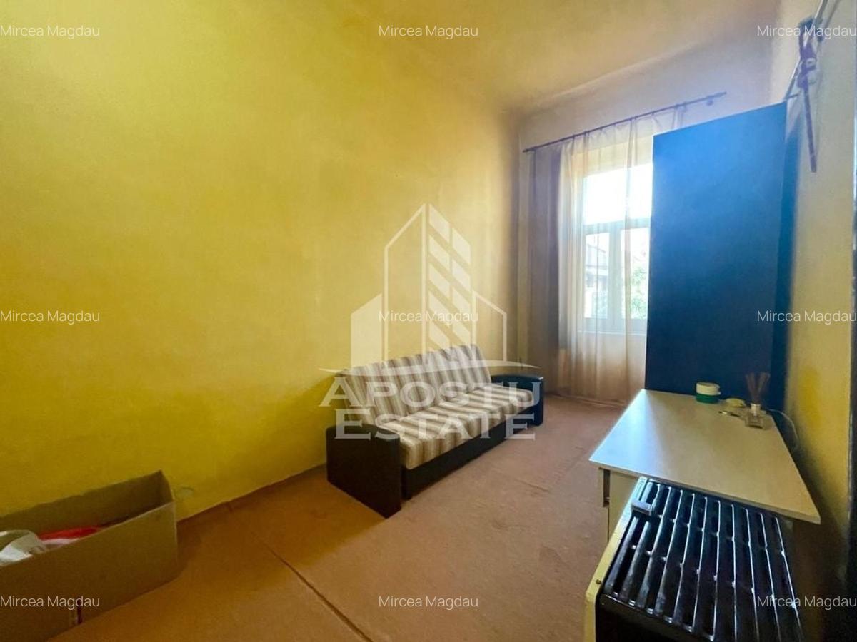 Apartament decomandat, 2 camere curte comuna - Zona Piata Sarbeasca - 5