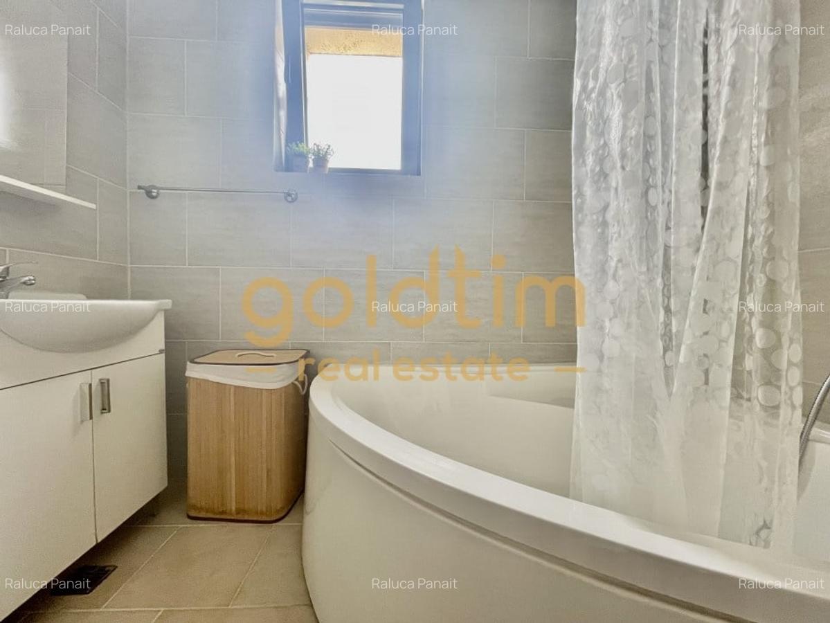 ZONA LINISTITA/ PARCARE - 11