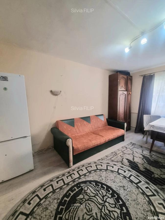 Vanzare gars Cl Baciului zona LIDL ,22 mp.58900 eur.neg - 2
