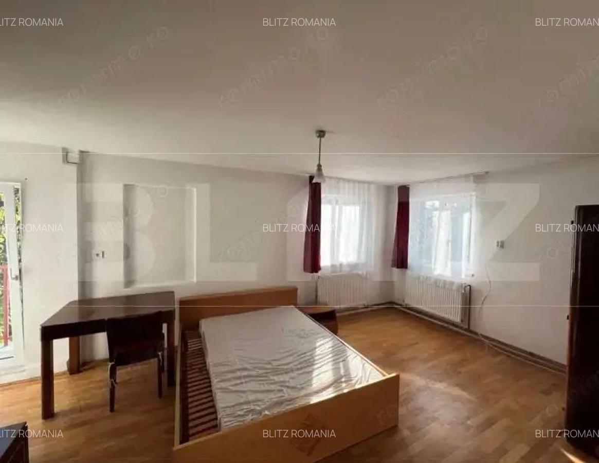 Spatiu de birouri, 280 mp, la vila, garaj, zona Piata 1 Mai - 2