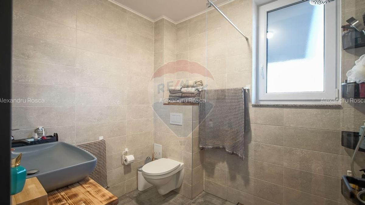 Casa tip duplex de vanzare - Str. Cavalului, cartier Stupini, Brasov - 6 Casa tip duplex de vanzare - Str. Cavalului, cartier Stupini, Brasov - 6