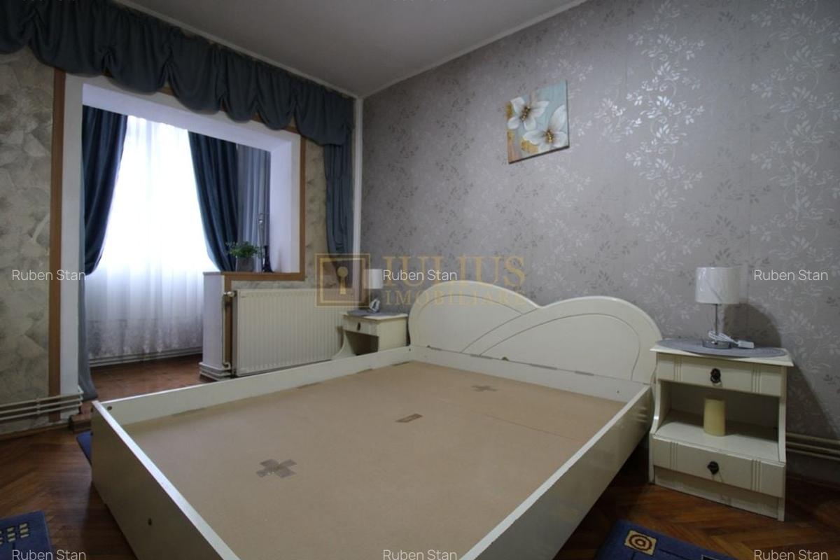 Aradului, 3 camere + 2 bai,  centrala proprie - 6