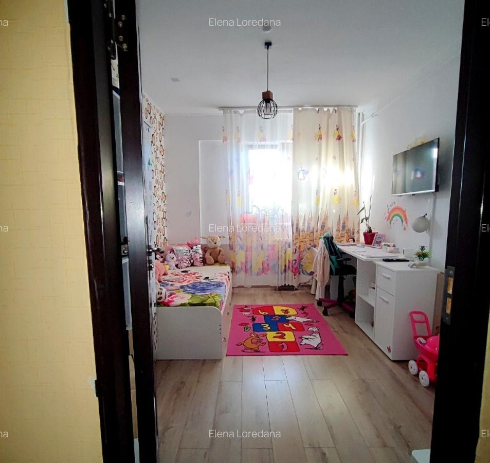 Apartament 3 camere-decomandat, zona Bulevardul Bucure?ti - 5 Apartament 3 camere-decomandat, zona Bulevardul Bucure?ti - 5