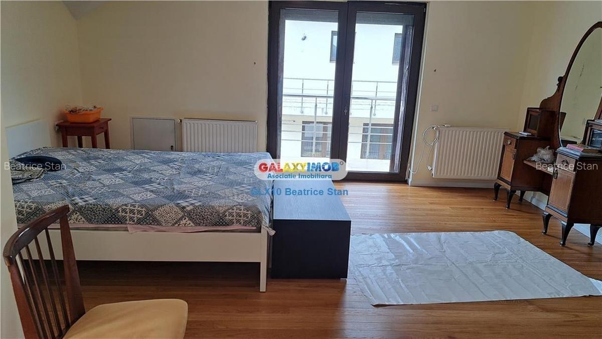 Vila foarte frumoasa langa  PALATUL si LACUL MOGOSOAIA - 19