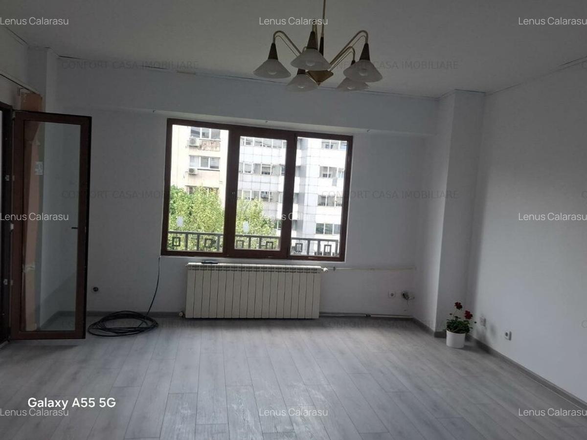 Apartament cu 3 camere decomandat în Nerva Traian - 5