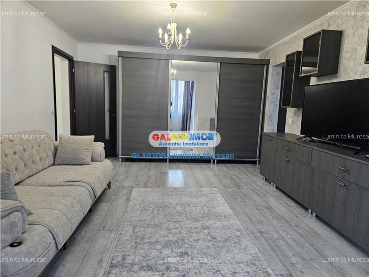 Inchiriere apartament 3 camere semidecomandat Targoviste Micro 11 - 1