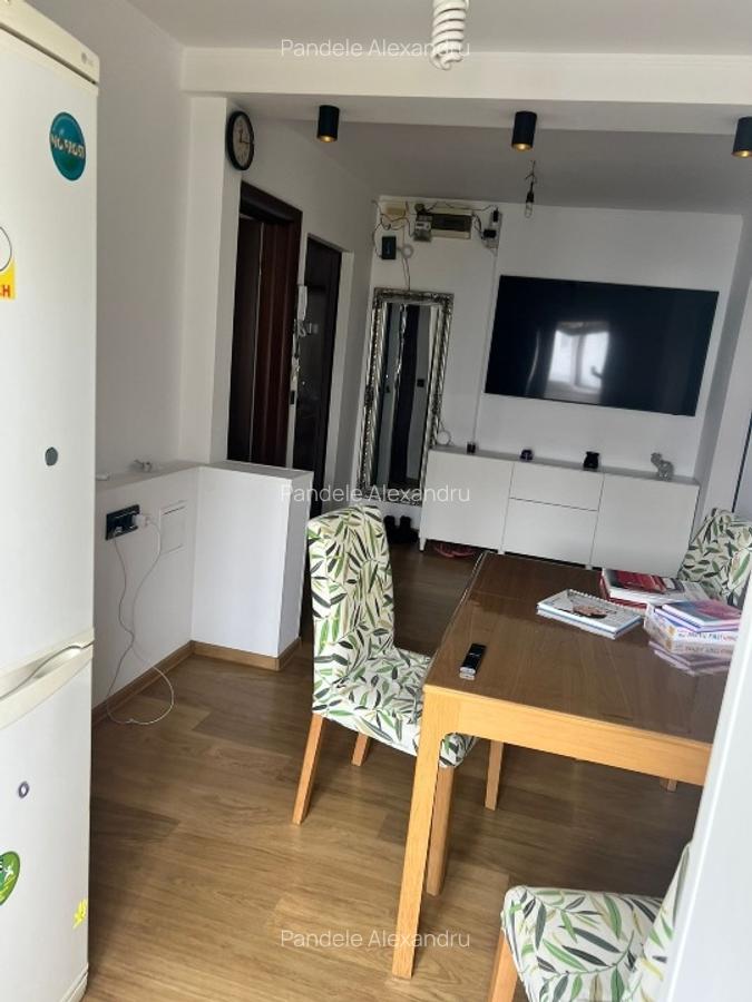 Apartament cu 2 camere decomandat în Băneasa - 15