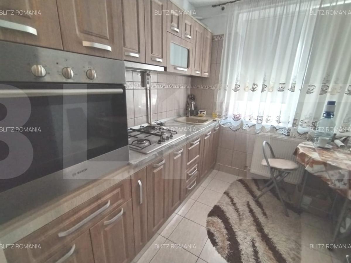 Aparatament de trei camere, semidecomandat, 56mp , Zona Pietii centrale, Dorohoi - 5