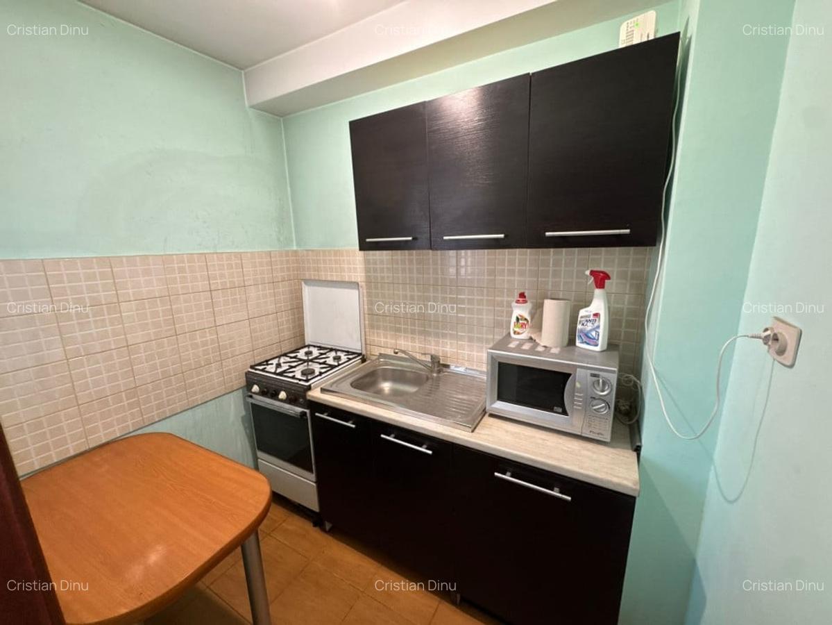 Costin Georgian - Garsoniera - Metrou - Zona linistita - 3