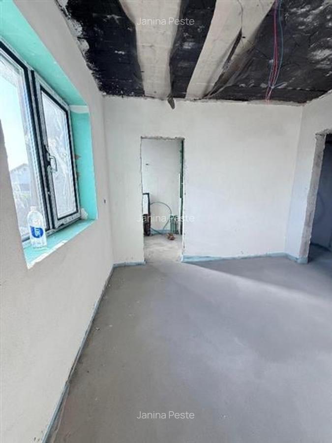 Vanzare  - Casa- Vila - Prelungirea Ghencea - Gladiolelor - teren 572mp - 330000 - 16