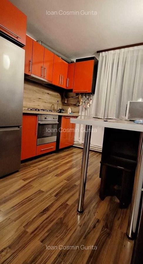 CENTRU TEATRU DE STAT 3 CAMERE ETAJ 2 LOC PARCARE 500 EURO TERMEN LUNG - 6