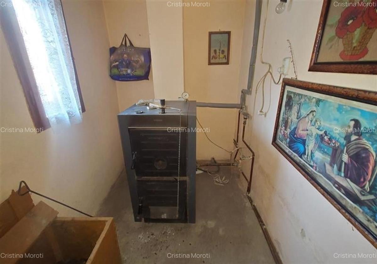 Casă cu 4 camere în Central - 6