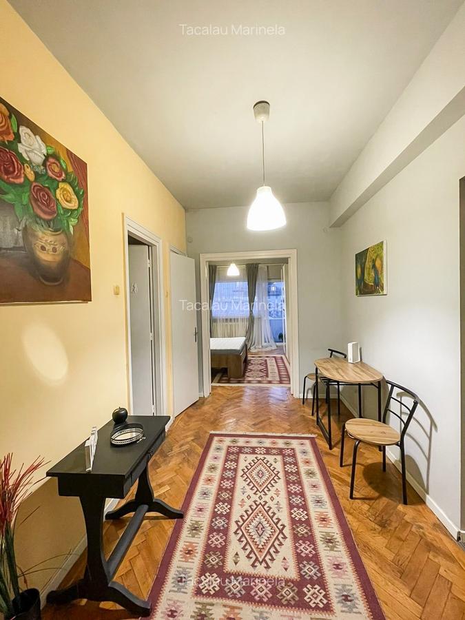 Apartament 2 camere zona Universitate - 9