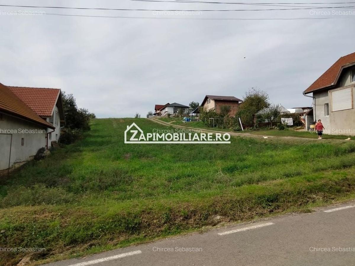 Teren intravilan 2248 mp - Nazna - 1