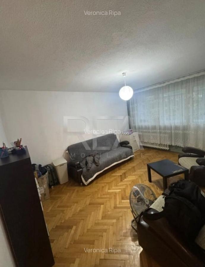 Apartament 2 camere, decomandat, et 3/4- Drumul Taberei - 1