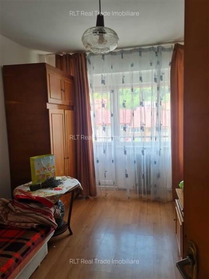 Apartament 3 camere etaj intermediar Racadau - 2