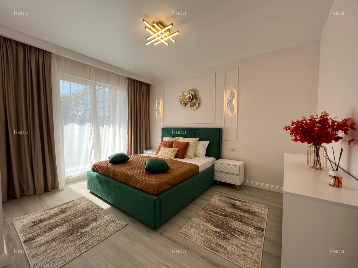 Apartament cu 3 camere decomandat în Berceni - 1