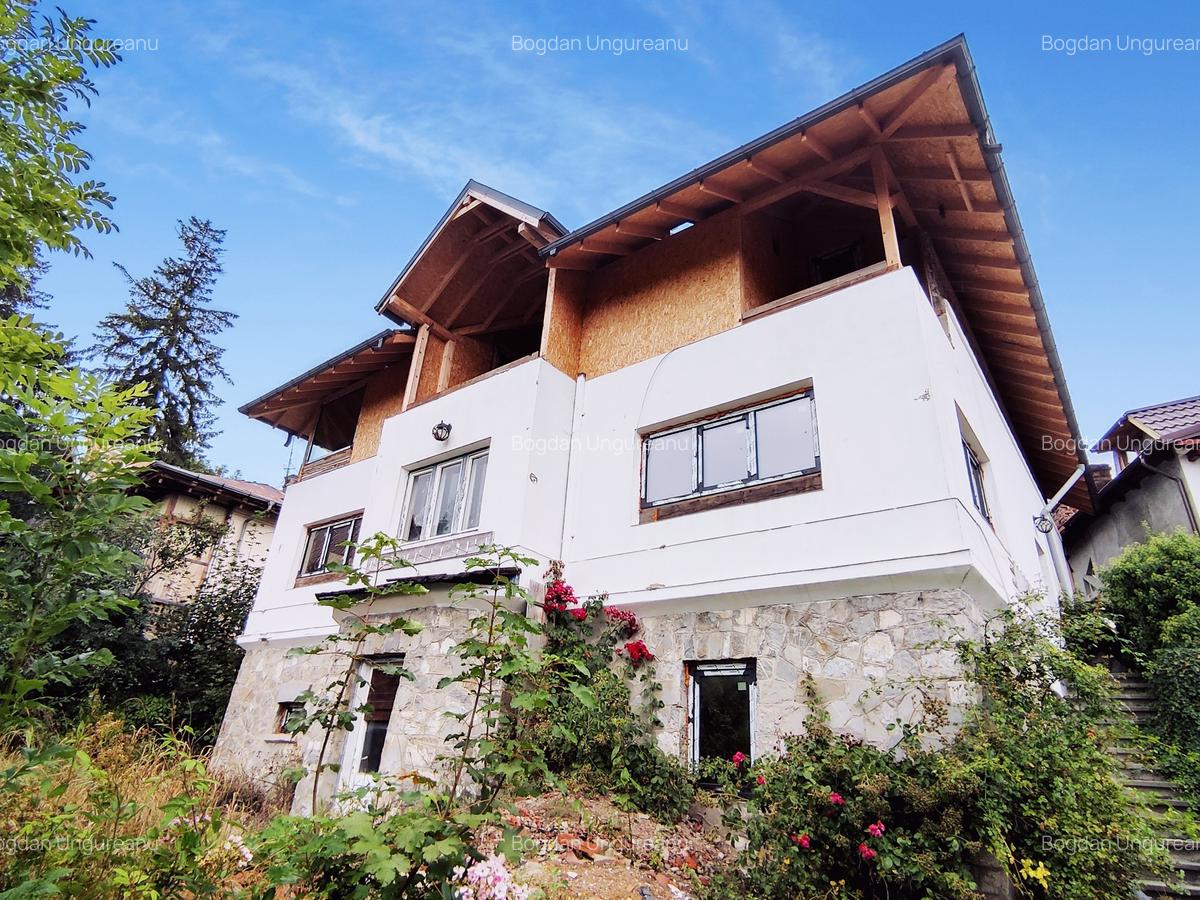 Sinaia / Peles - Vila D + P + M - 10 Camere - 260 mp utili - 700 mp teren - 1