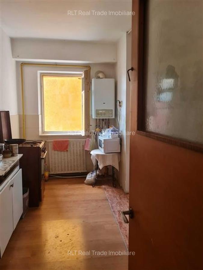Apartament 3 camere etaj intermediar Racadau - 4