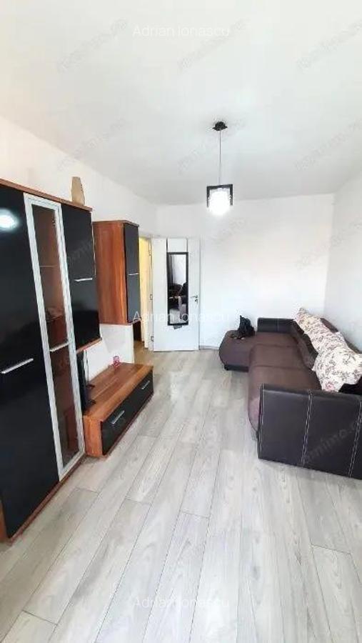 Garsoniera de vanzare zona Universitate - 1