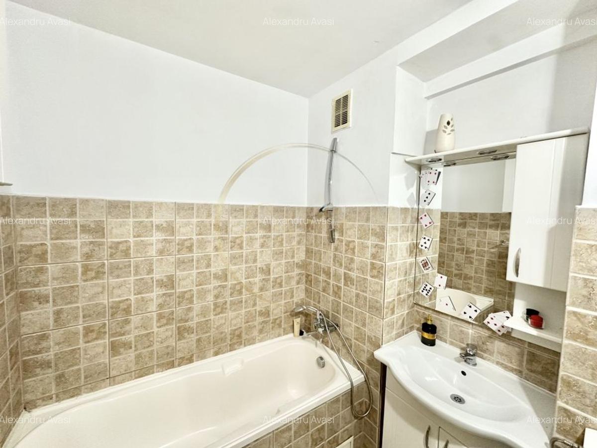 NOU | Apartament 3 camere | PIAȚA VICTORIEI - 10
