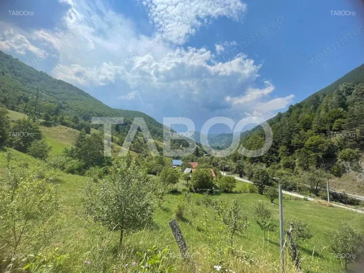 Teren intravilan cu utilitati 415 mp Rau Sadului Sibiu - 1