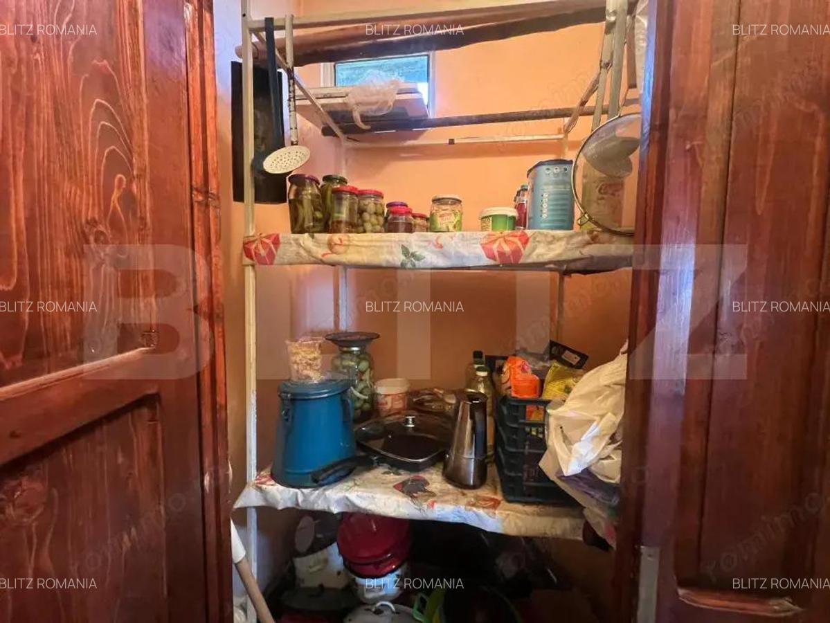 Casa cu 2 camere curte spa?ioasa ?i gradina ingrijita - 14