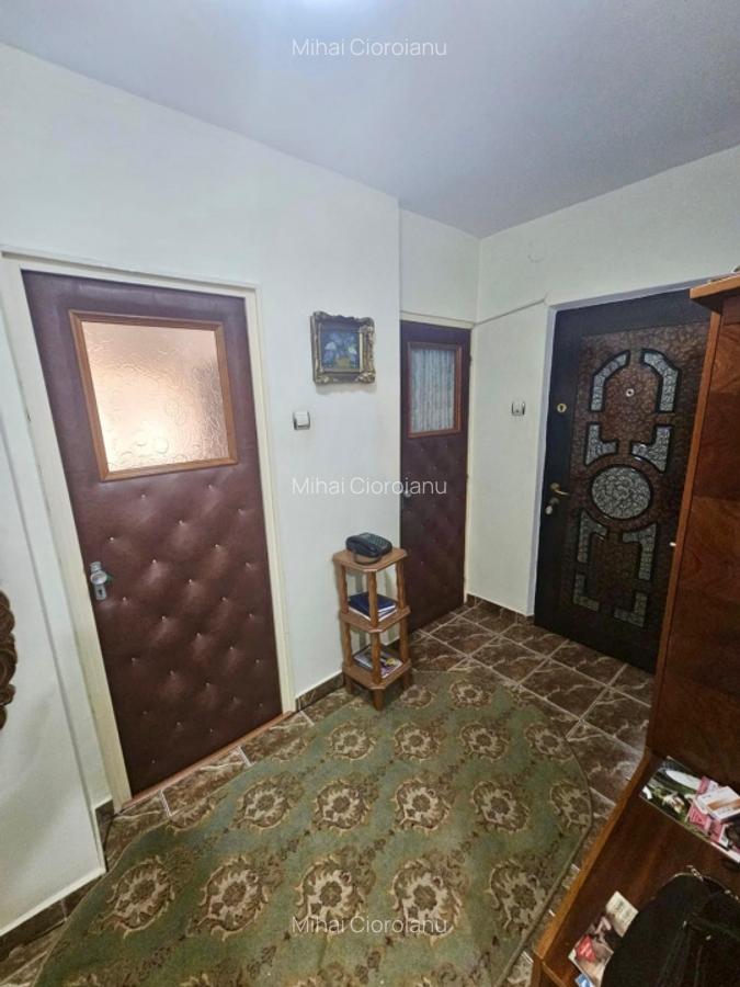 Apartament spatios, 3 camere, etaj 2, Gavana - chiar langa Spitalul Judetean - 4