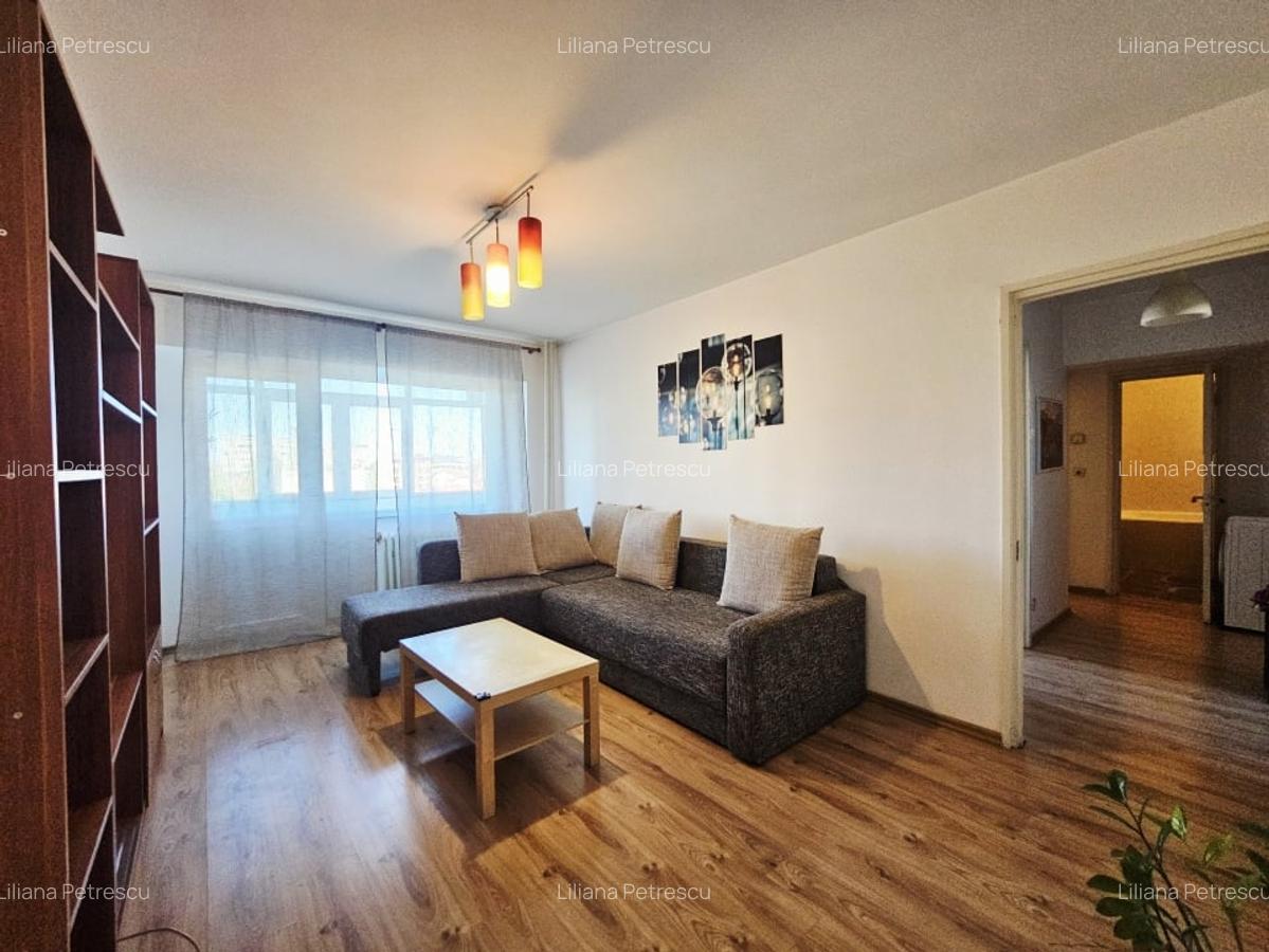 P-ta Gorjului / Apartament 3 camere de vanzare - 1