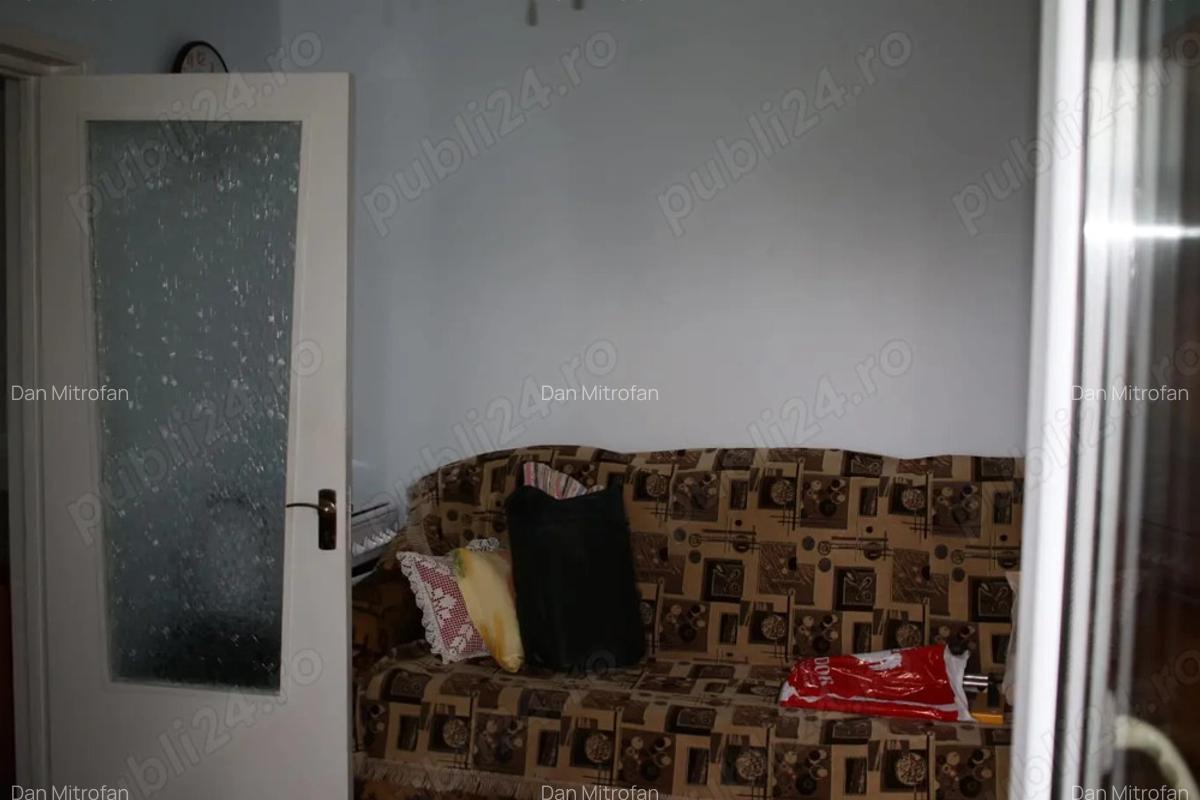 Apartament 3 camere, semidecomandat (Micro 19) - 3
