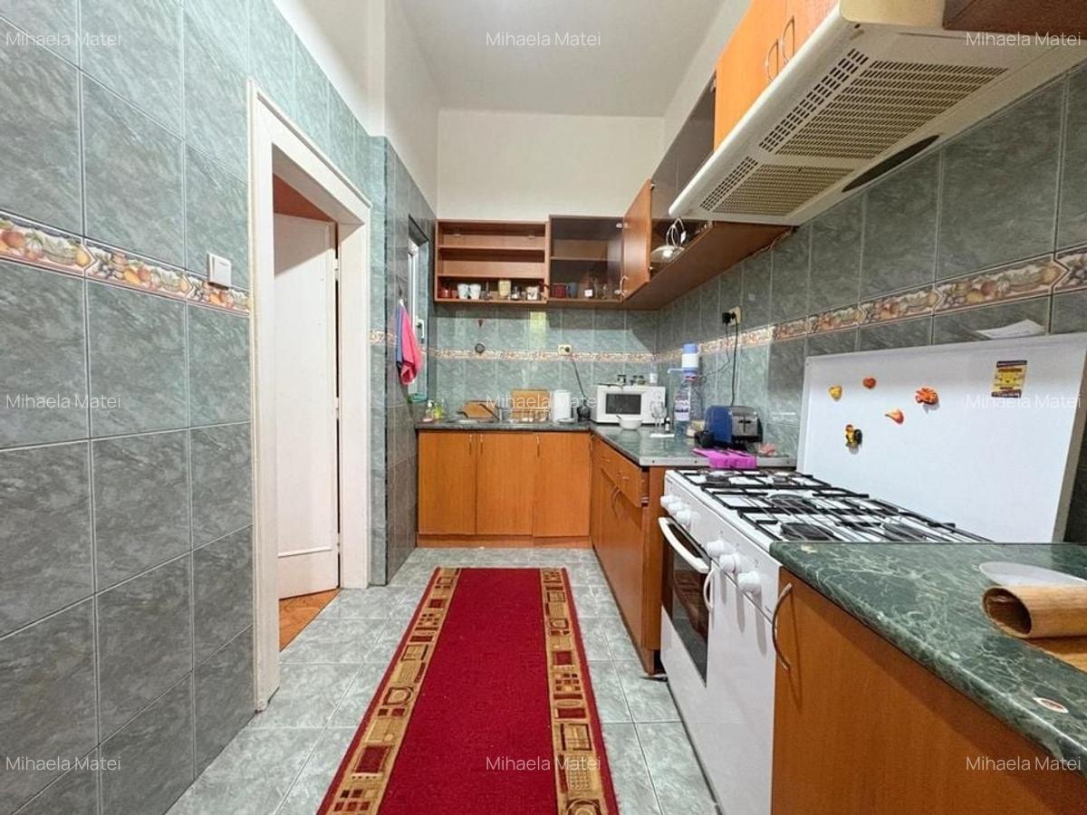 Apartament cu 3 camere decomandat în Bălcescu - 11