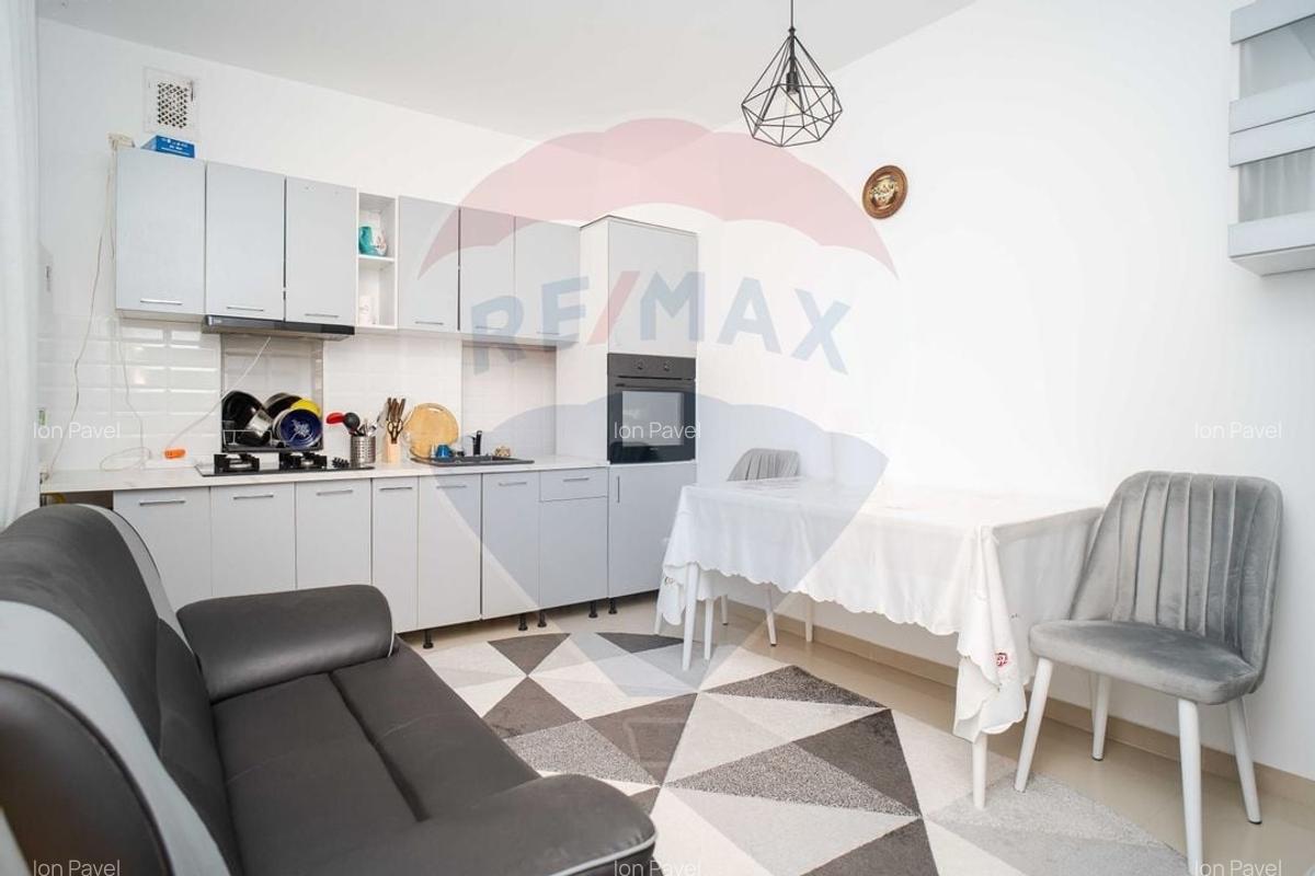 Casa / Vila cu 4 camere de vanzare in zona Podu Ros - 16