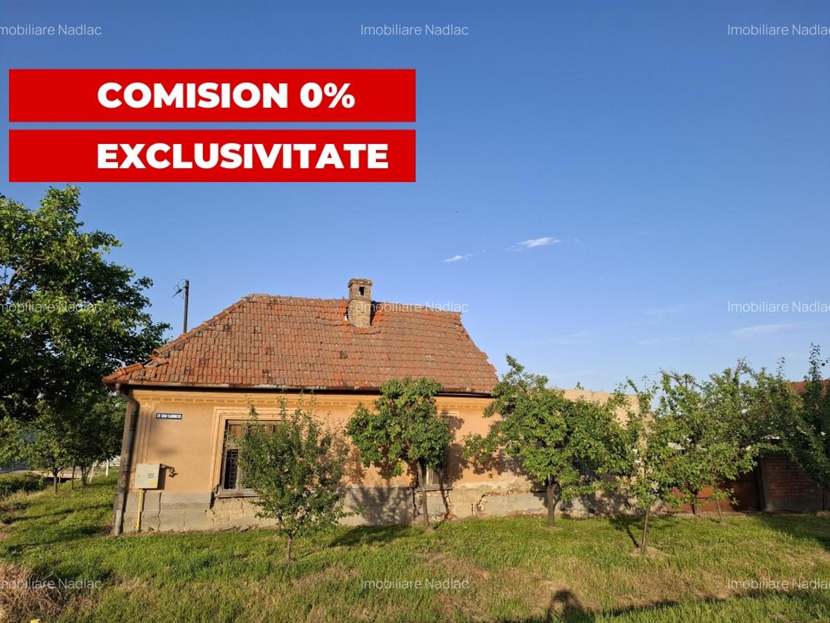 Casa pentru demolare/renovare in Nadlac cu teren 616mp - 1