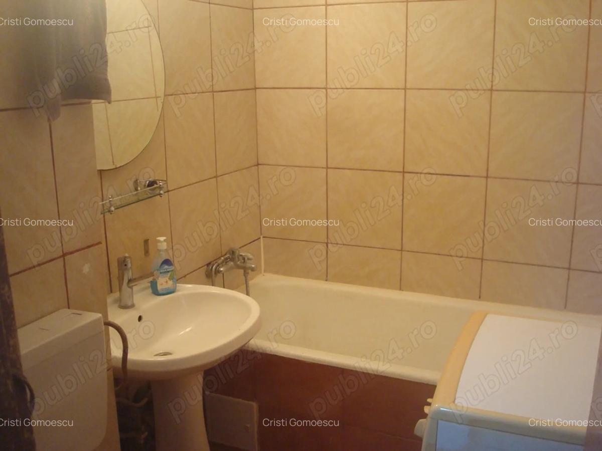 Inchiriez garsoniera Veteranilor - Lujerului, Sector 6. Metrou 4 minute, Plaza Mall - 3 Inchiriez garsoniera Veteranilor - Lujerului, Sector 6. Metrou 4 minute, Plaza Mall - 3