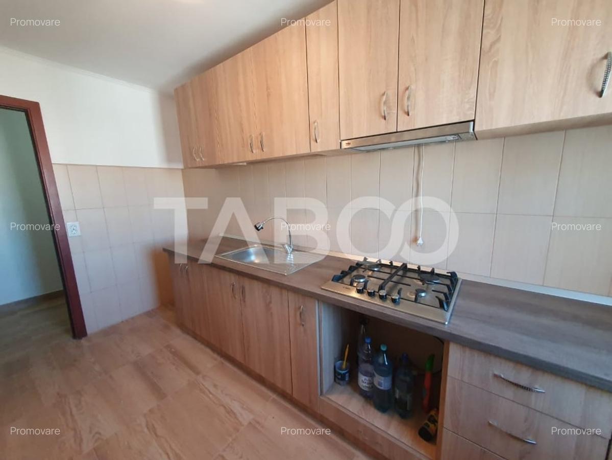 Apartament 2 camere decomandat 60 mp + 5 mp balcon zona Octavian Paler - 6