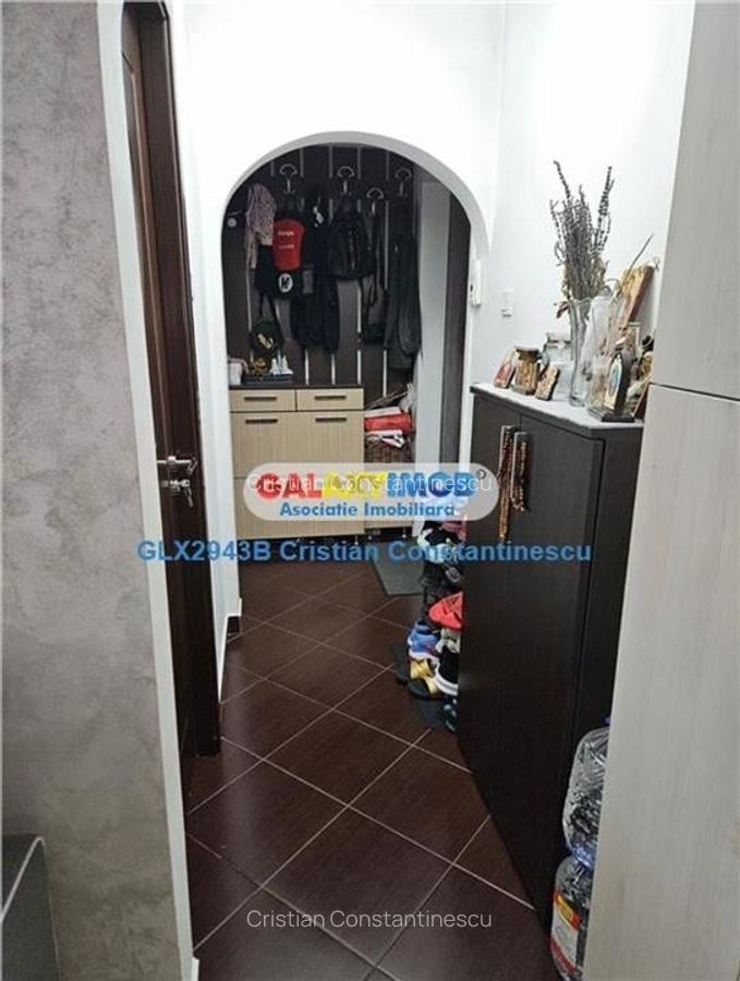 Apartament 3 camere, etaj 2, renovat, Eroii Revolutiei - 2